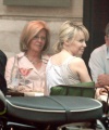 22661_Celebutopia-Kylie_Minogue_has_dinner_with_friends_and_ex-boyfriend_Olivier_Martinez_at_the_restaurant_Ginger-09_1.jpg