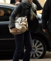 55065_Celebutopia-Kylie_Minogue_stepping_out_of_her_chauffeur-driven_car_in_London-02_122_653lo.jpg