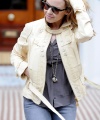 61918_Kylie_Minogue_leaving_her_home_in_London_March312010_006_122_542lo.jpg