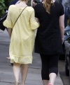 93351_Celebutopia-Kylie_leaves_home_with_some_friends_to_go_for_lunch_in_London-05_122_530lo.jpg