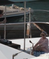 Kylie_Minogue_Candids_on_a_Boat_in_Portofino_July_13_2015_23.jpg