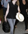 Minogue_arrives_at_Heathrow_Airport_5.jpg