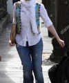 kylie-minogue-leaving-home-on-her-way-to-the-studio-london-england-C0D727.jpg