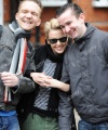 kylie-minogue-poses-for-pictures-with-fans-as-she-leaves-home-london-C0DDCB.jpg