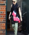 kylie-minogue-stops-at-a-cafe-briefly-before-heading-to-her-record-C0K30J.jpg