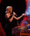 12795_Celebutopia-Kylie_Minogue_performs_at_the_Brit_Awards_2008-56_122_138lo.jpg