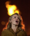 201000_-_Opening_Ceremony_Kylie_Minogue_performs_-_3b_-_2000_Sydney_opening_ceremony_photo.jpg